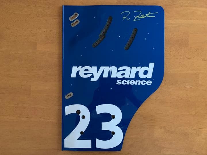 実使用 直筆サイン入り BAR 01 翼端板 J.ヴィルヌーヴ R.ゾンタ