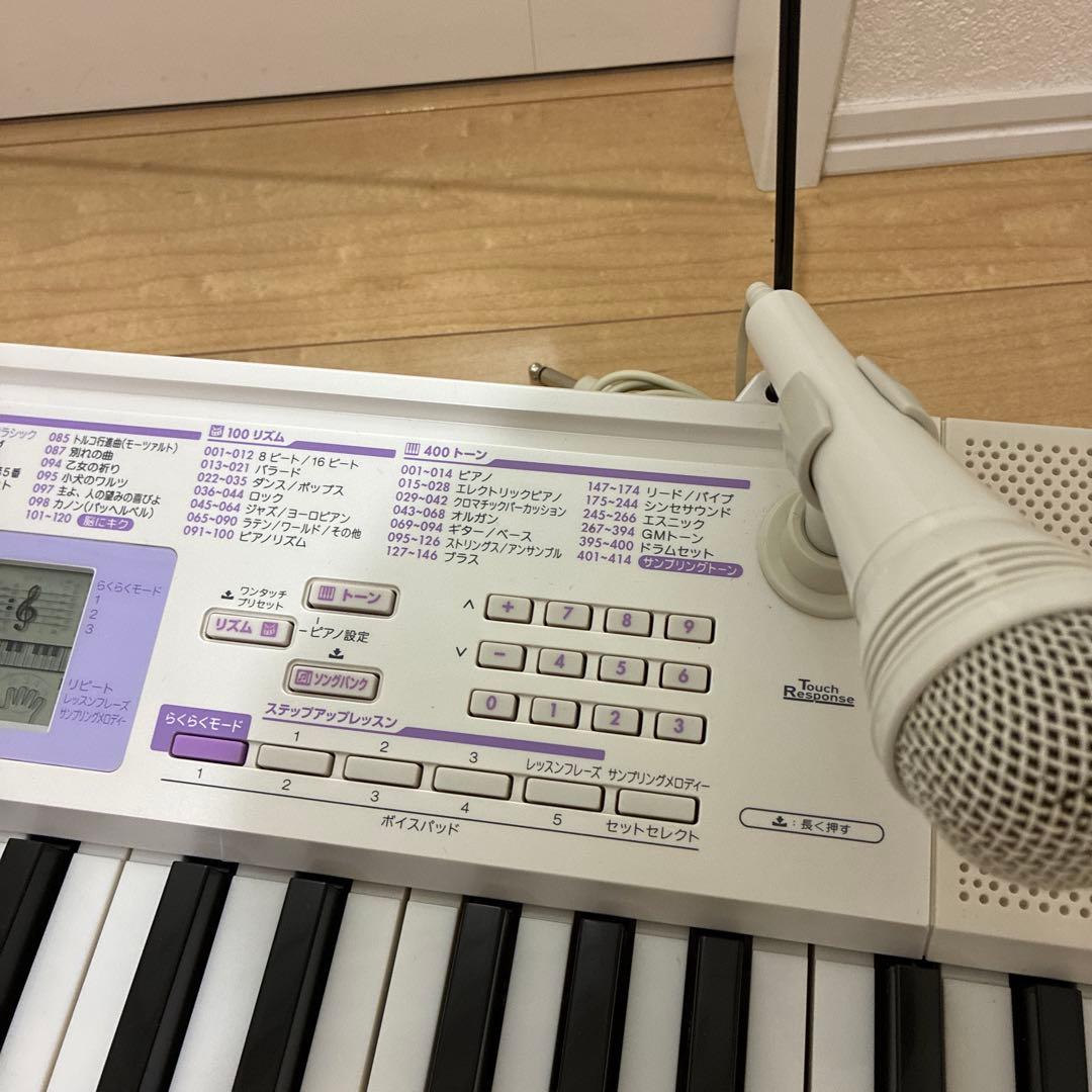 カシオ　電子キーボード　LK-122 動作良好です　光キーボード！