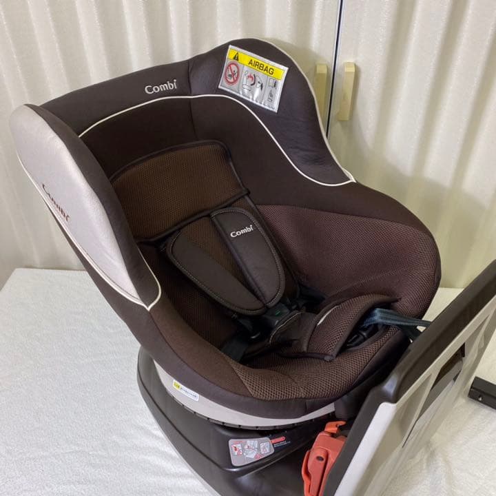 クリーニング済 ☆綺麗☆ コンビ ネルーム lite お買い得品 ダーク