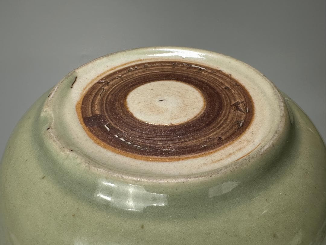 中国美術 元〜明時代 龍泉窯 青磁花卉文鉢 碗 古物保証 唐