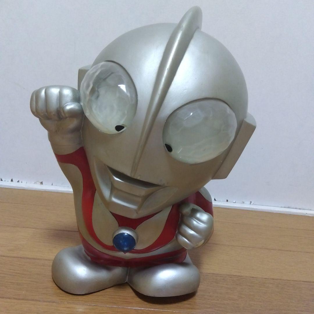 ウルトラマン 貯金箱ルナ製 - メルカリ