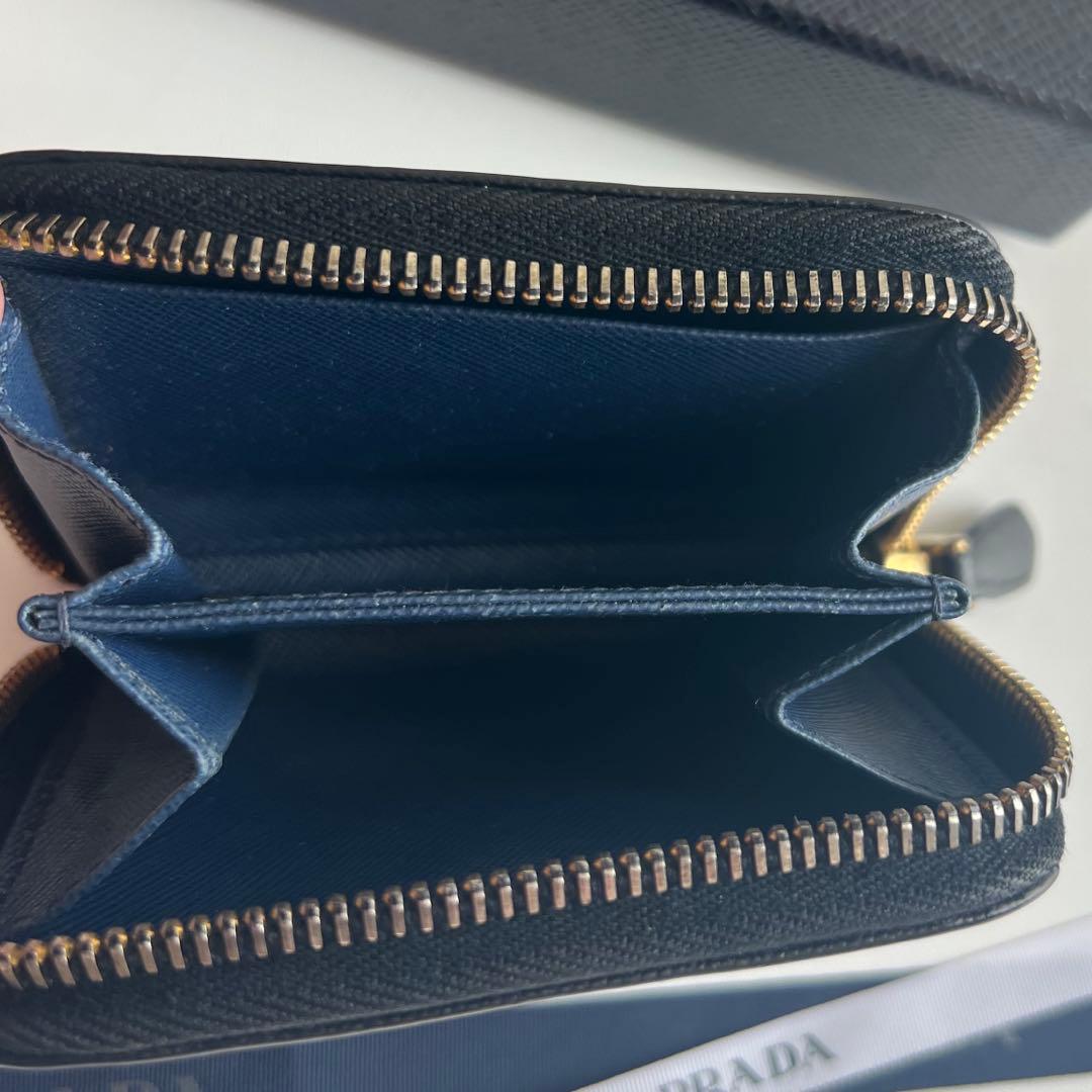 425 極上美品 PRADA プラダ 小銭入れ 財布 ラウンドファスナー