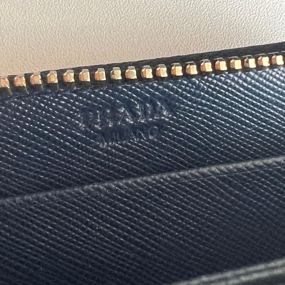 425 極上美品 PRADA プラダ 小銭入れ 財布 ラウンドファスナー