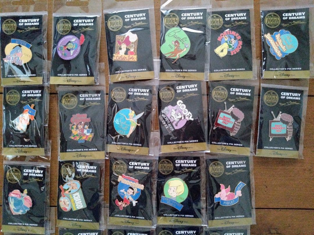 レア！レトロ★ディズニーストア★ウォルト生誕100周ピンバッジ★フルコンプセット