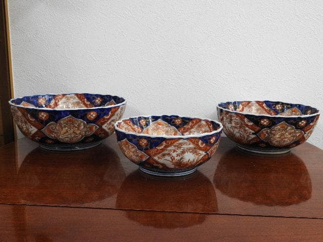 伊万里　三鉢　M583