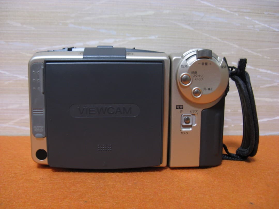 動作OK❗️☆シャープの液晶8ミリビデオカメラ・VL-EL480 ☆美品