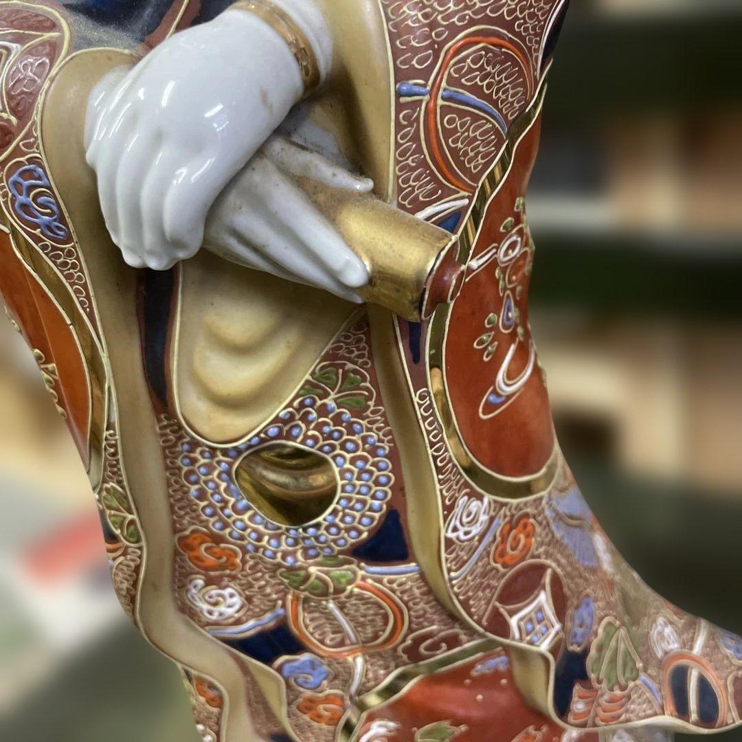 石川県九谷焼観音像　陶器製 女性像 装飾品　伝統工芸品　日本美術　金彩