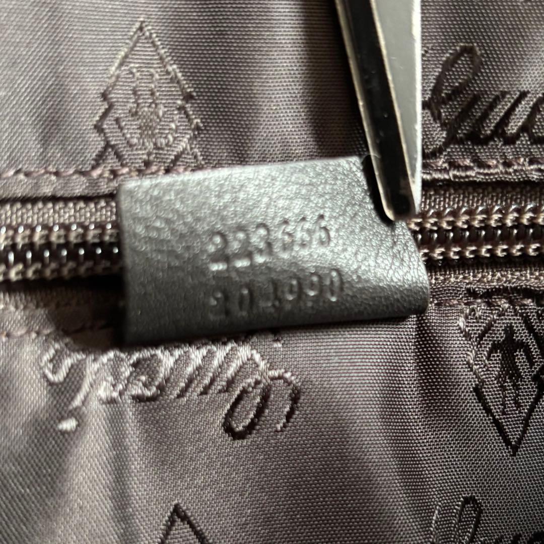 ✨美品✨グッチ ショルダーバッグ GG柄 レザー 裏地総柄 ブラウン