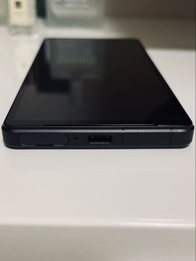 極美品】SONY Xperia 5 V RAM 8GB ROM 256GB