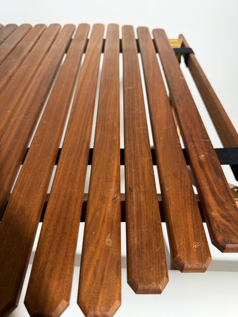 norasテーブル ノラズテーブル