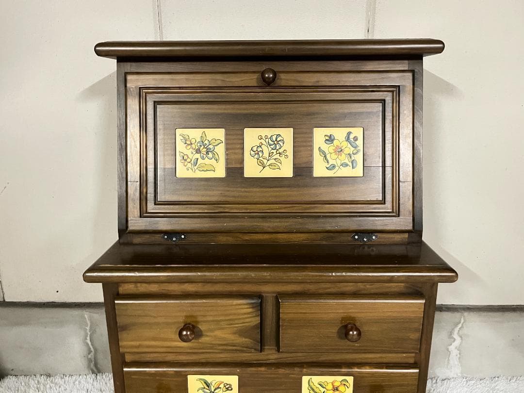 ACTUS取扱 スペイン製「バレンシア」ライティングビューロー ACTUS取扱