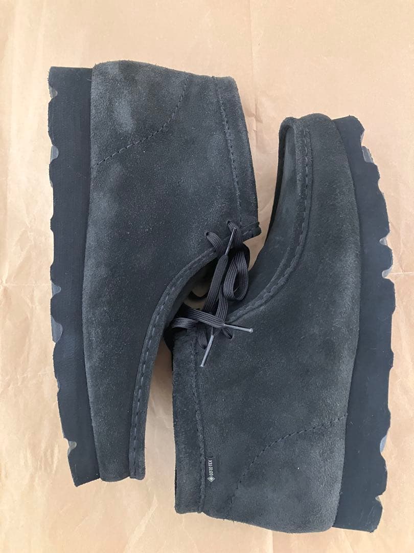 Clarks × BEAMS 別注 Wallabee GORE-TEX UK9