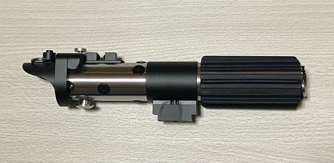 ELF SABERS ライトセーバー EP6 VADER モデル