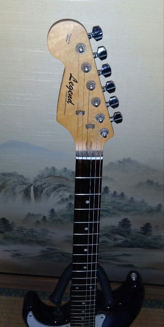 Legend ストラトキャスタータイプ レフティ ブルーブラックサンバースト