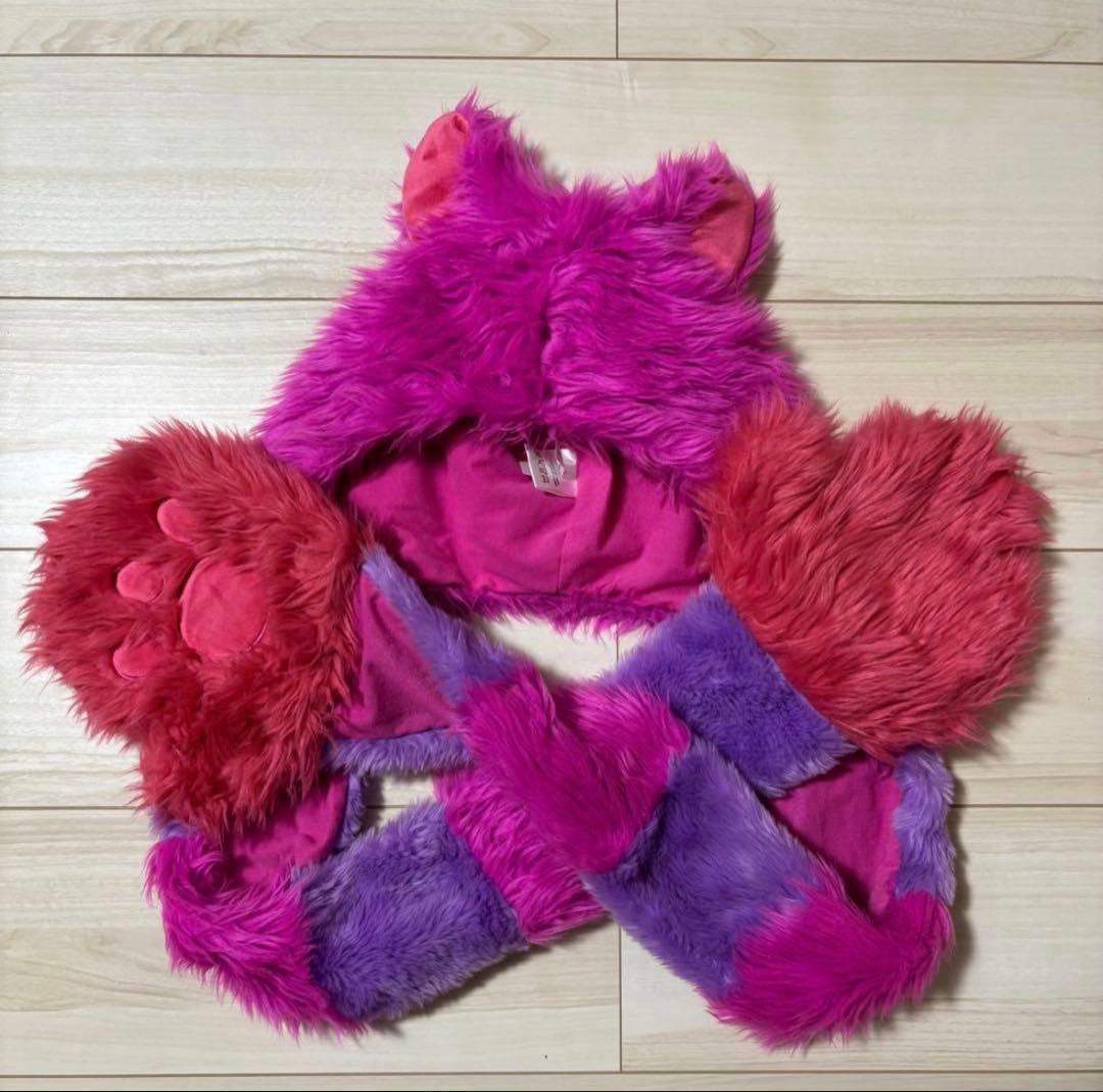 ディズニーマフラーキャップ チシャ猫 - メルカリ