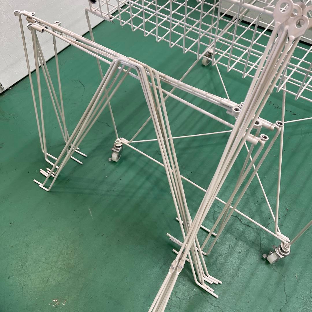 超美品！ バスケットワゴン ホワイト 60cm 店舗用 4台セット