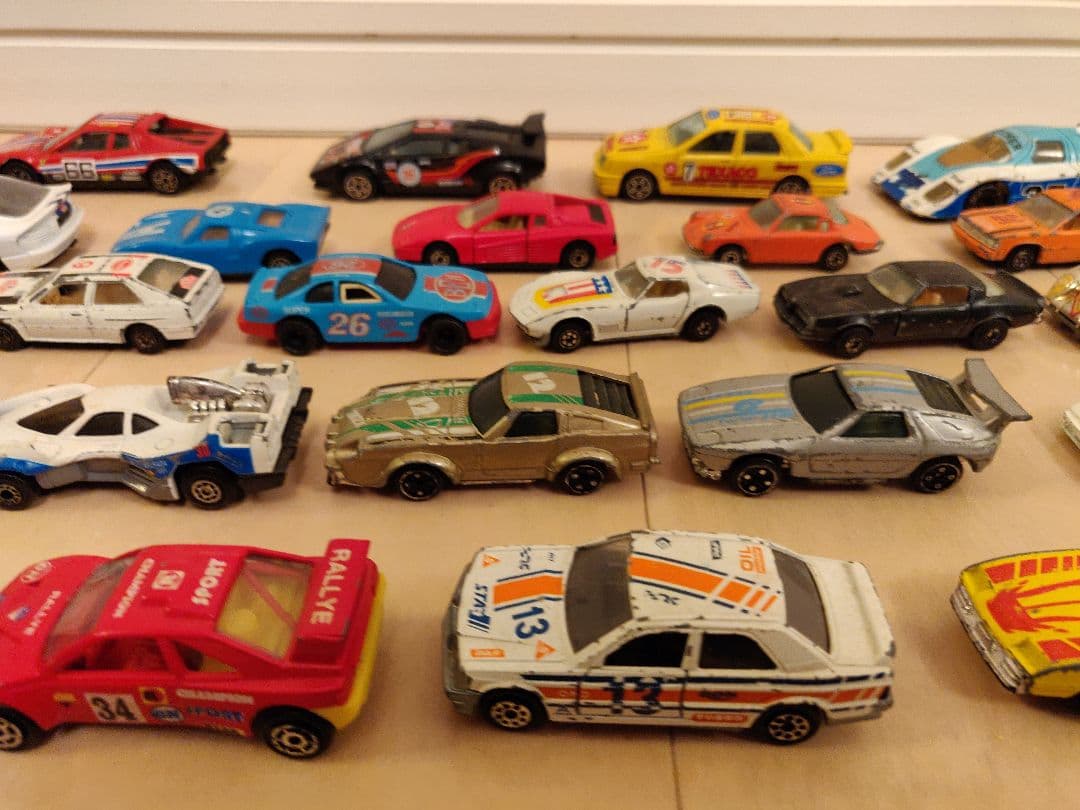 スポーツカー　コレクション　ミニカー