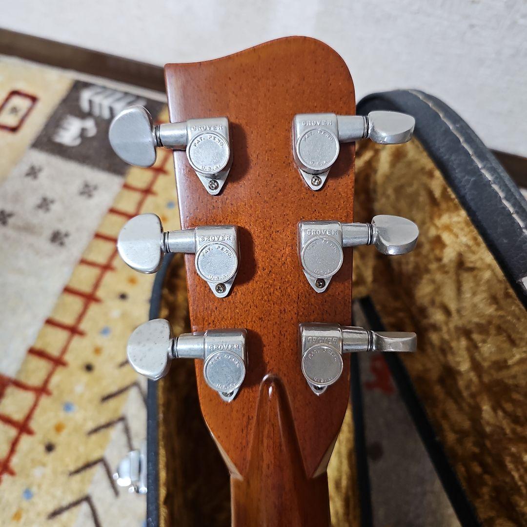 Ovation/Celebrity CC44 ミッドデプスボディ エレアコの定番