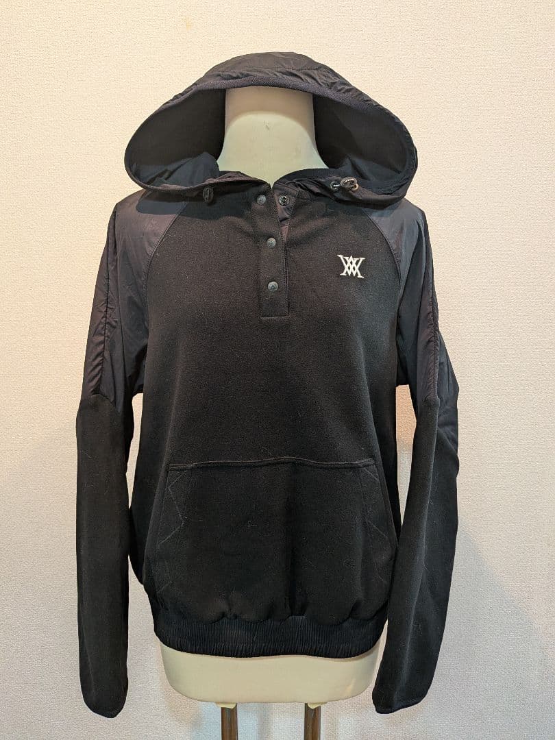 アニューゴルフ☆Wバーンアウトロゴアノラック☆サイズＭサイズ☆