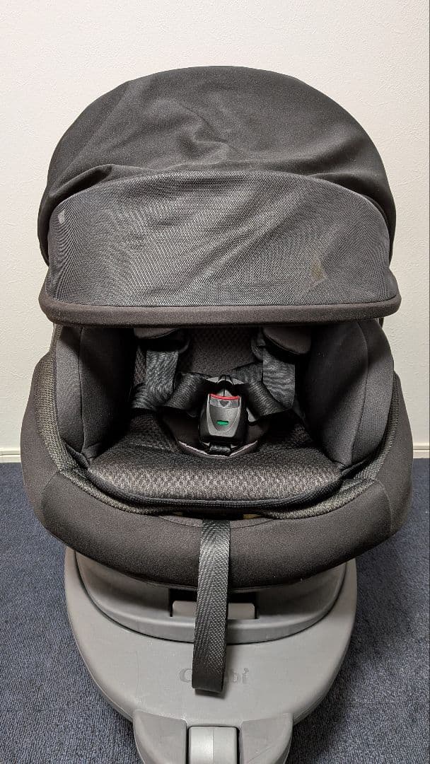 コンビ　チャイルドシート ブラック