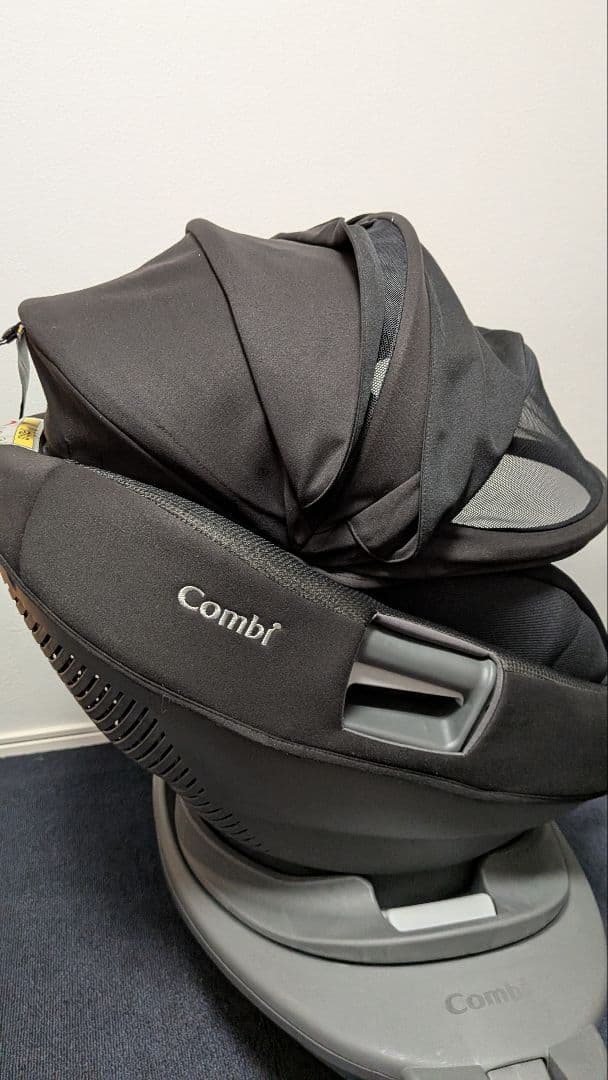 コンビ　チャイルドシート ブラック