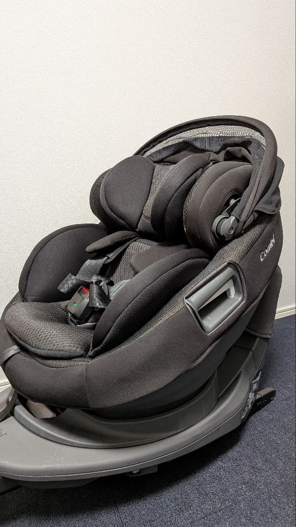 コンビ　チャイルドシート ブラック