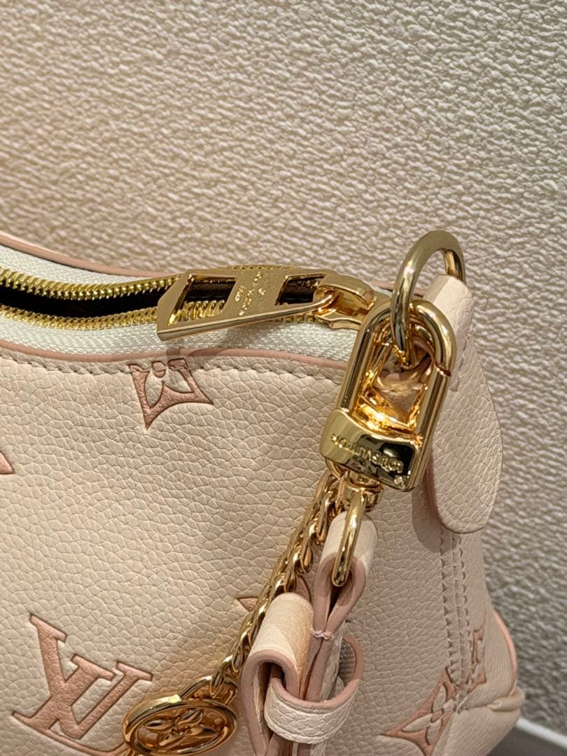 【1日限定SALE】本革 ピンクベージュ　バッグ