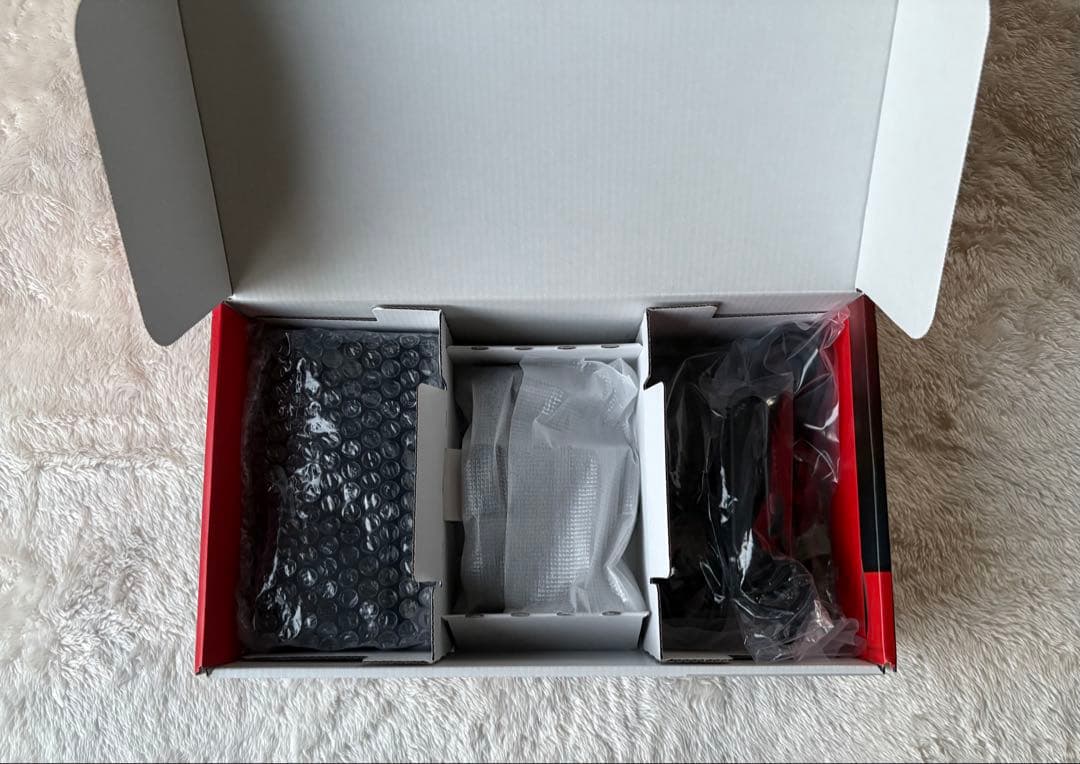 任天堂　スイッチ　本体