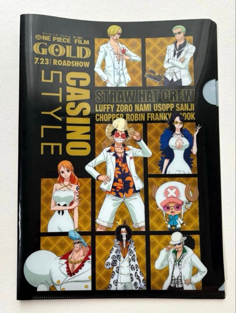 ONE PIECE FILM GOLD カジノスタイルクリアファイル A4 - メルカリ