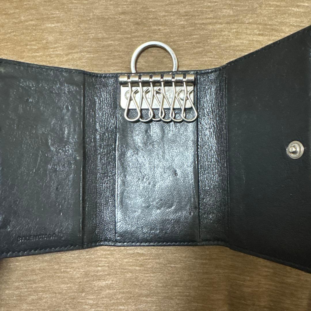 BALENCIAGA ブラック レザー キーケース - メルカリ