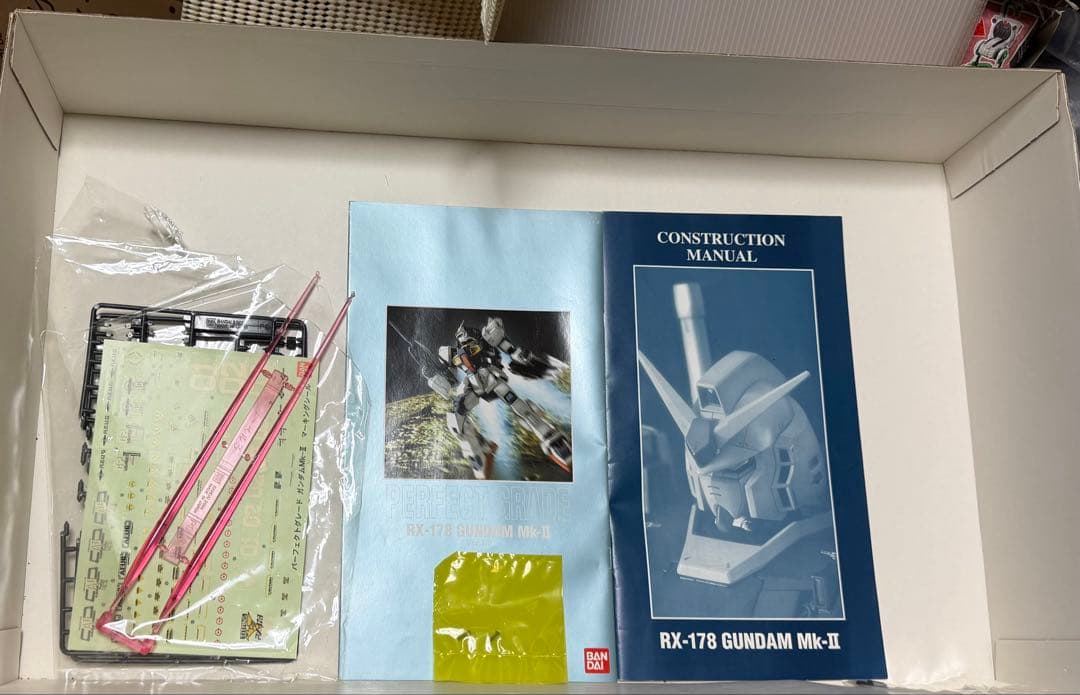 中古組立て】 PG ガンダムMk-II 初回特典付き ジャンク