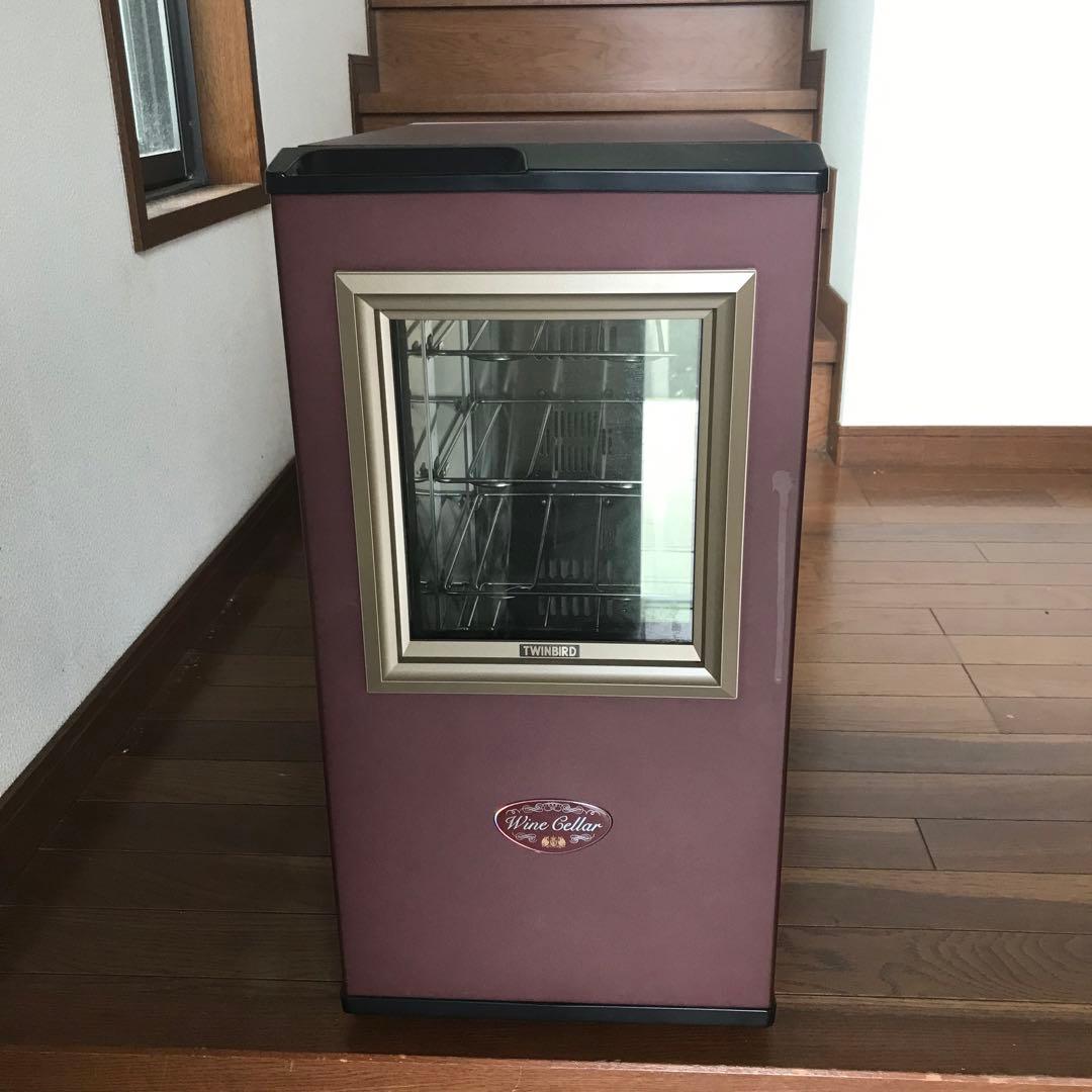 ワインセラー ワインレッド ガラス扉