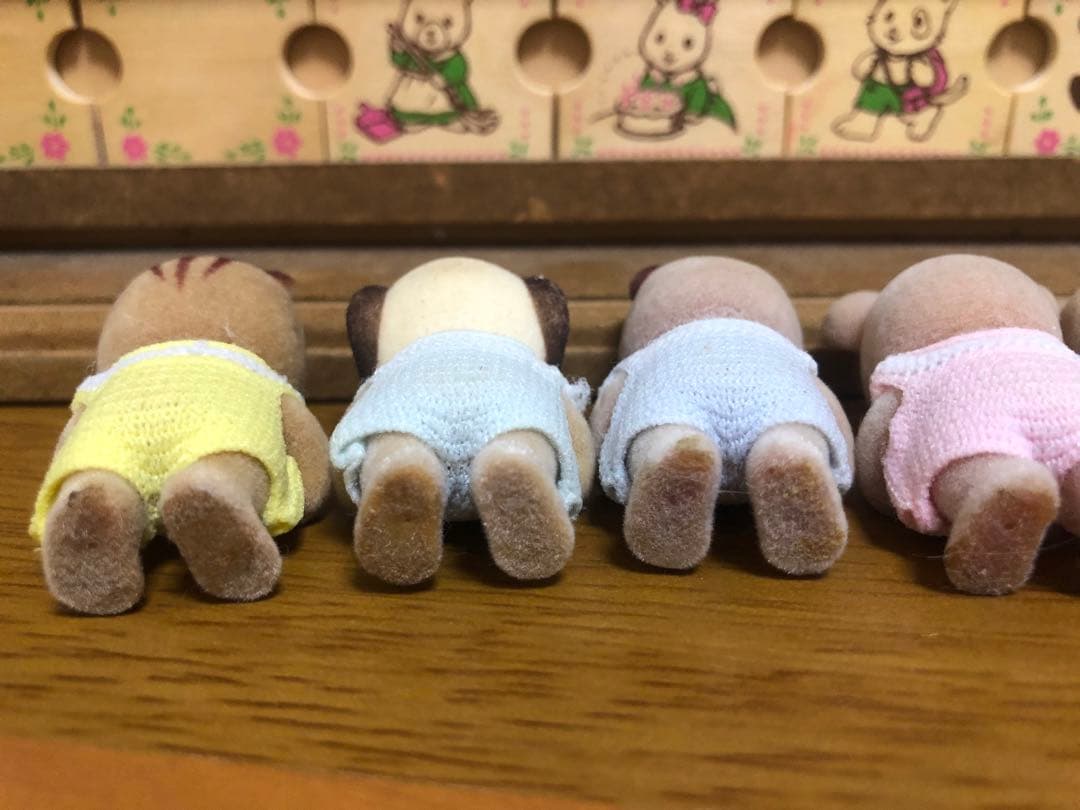 シルバニアファミリー　赤ちゃん付きカレンダー