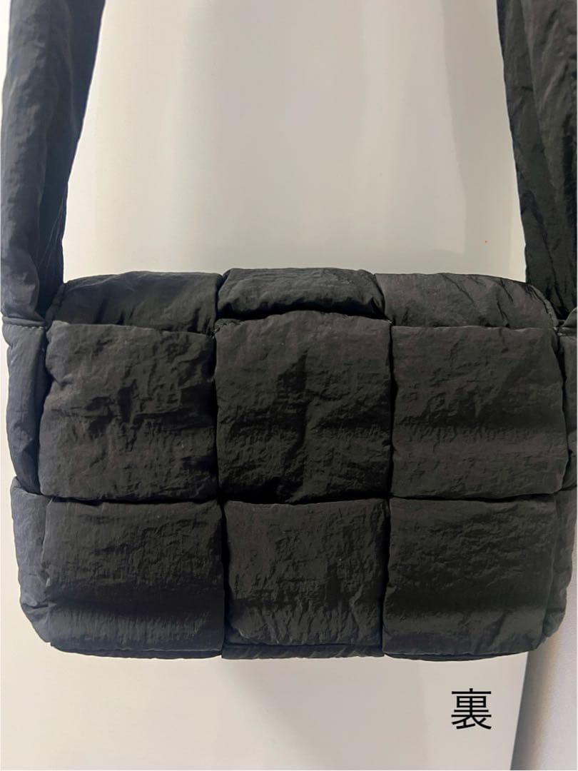 BOTTEGA VENETA 755182 VBO81 ショルダーバッグ 黒