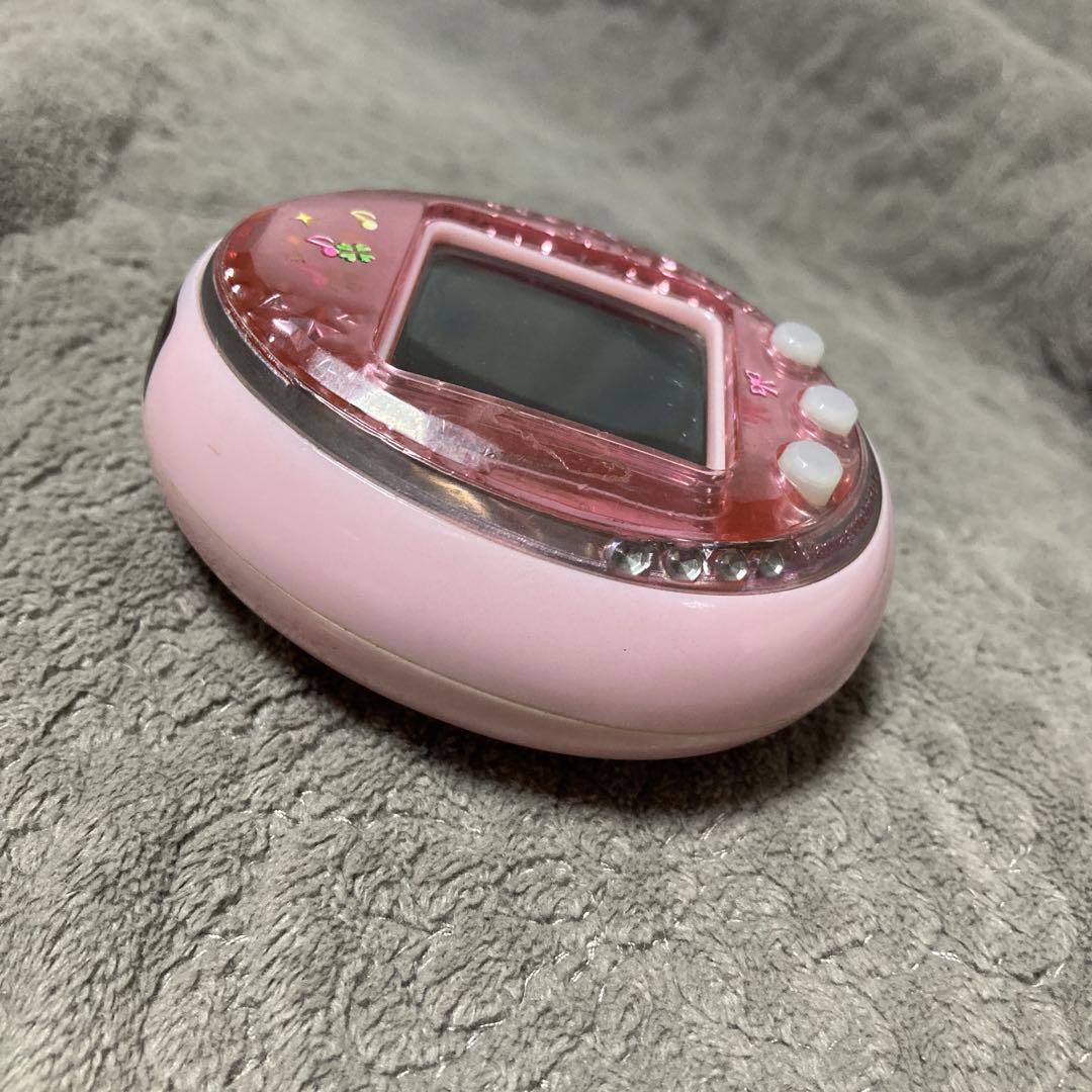 たまごっちiDL Tamagotchi IDL ピンク