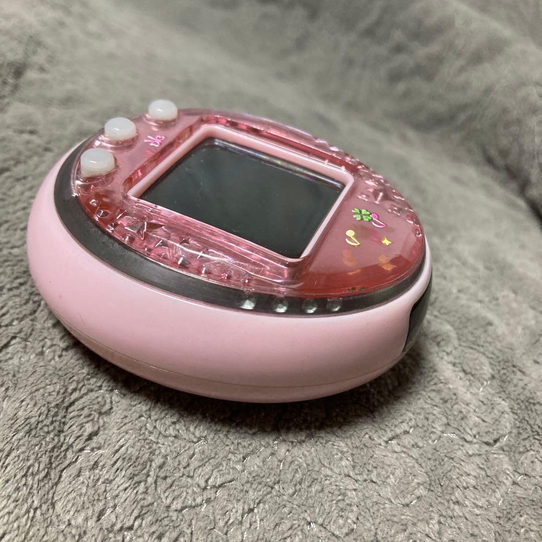 たまごっちiDL Tamagotchi IDL ピンク
