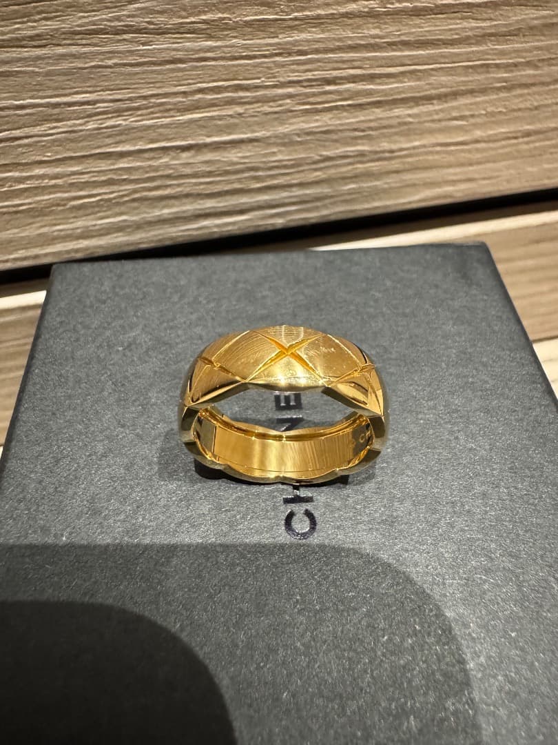 CHANEL ココクラッシュリング　ミディアム　YG #56