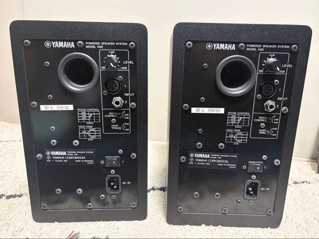 YAMAHA HS5 モニタースピーカー スタンド　ケーブルセット