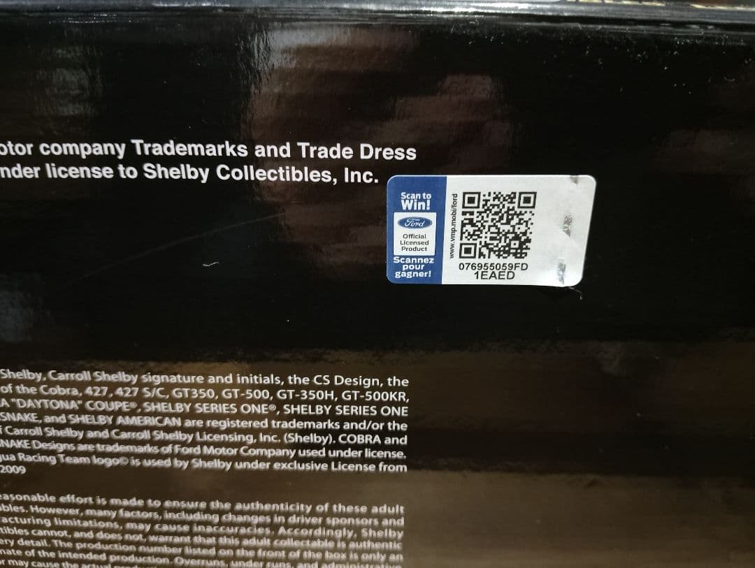 1/18 フォード　マスタング　シェルビー GT500KR ミニカー　ブラック