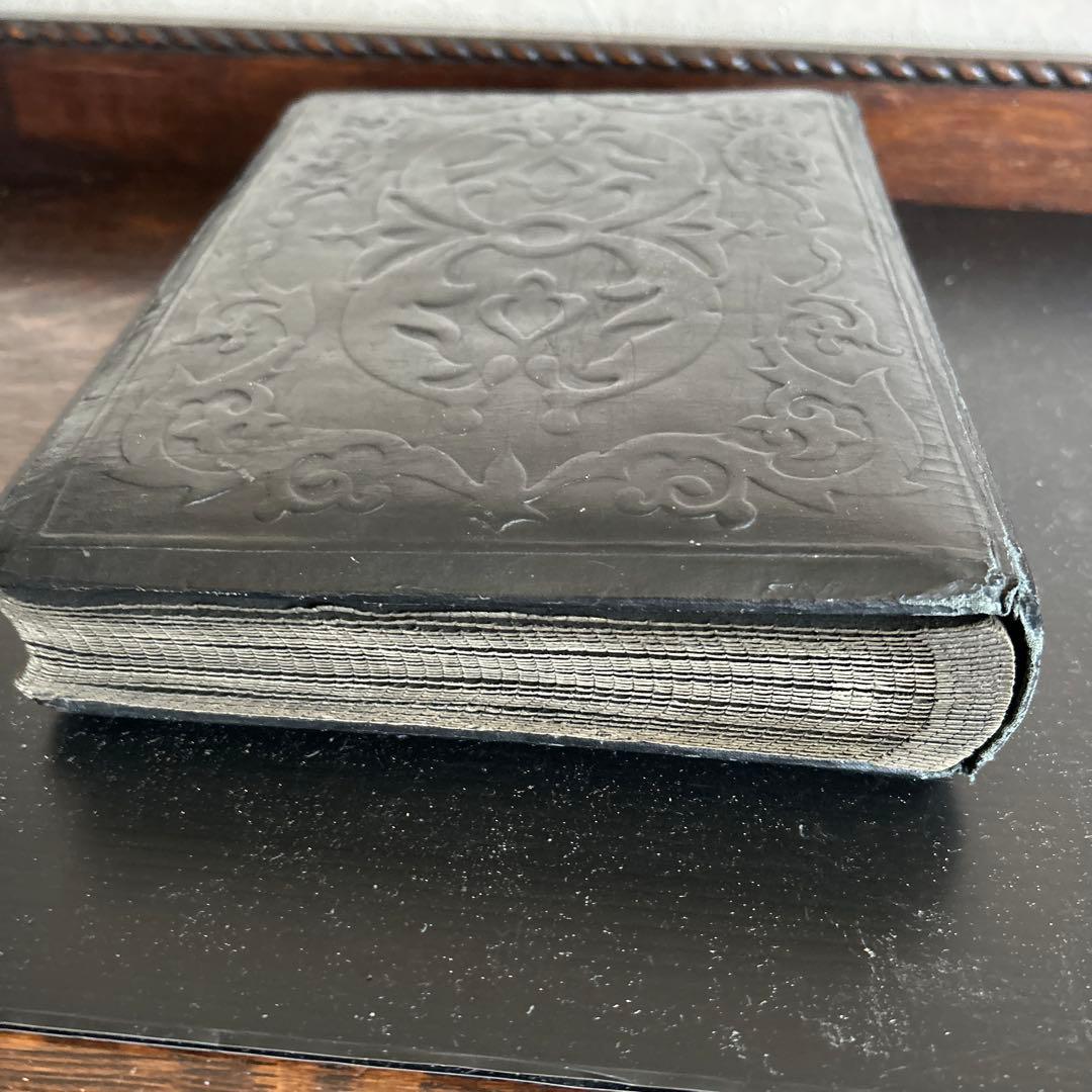 旧日本軍　古写真　奉天陸軍病院・ 台湾高尾　人物像・兵隊さん等　2冊