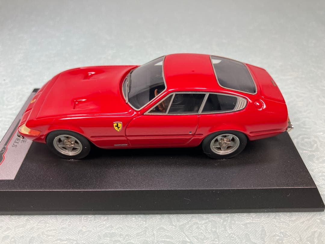 Ferrari 365GTB Daytona ストリート　1976年　レッド