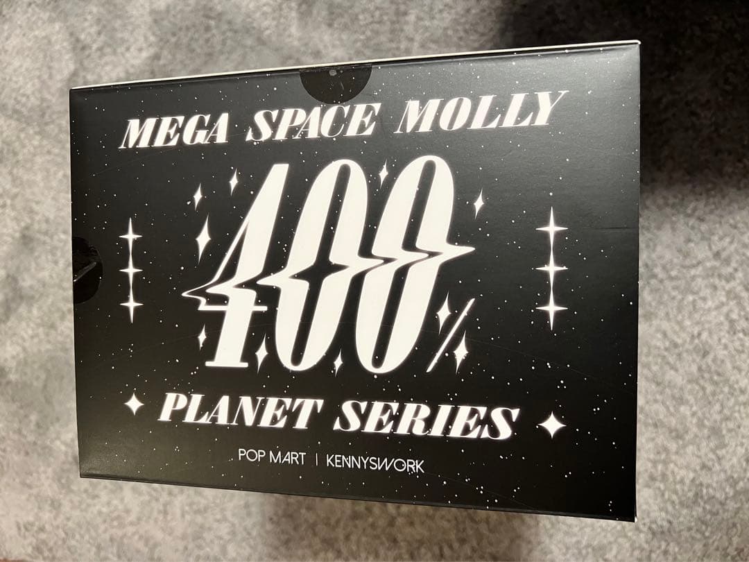POPMART 400％ SPACE MOLLY Planet シリーズ - メルカリ