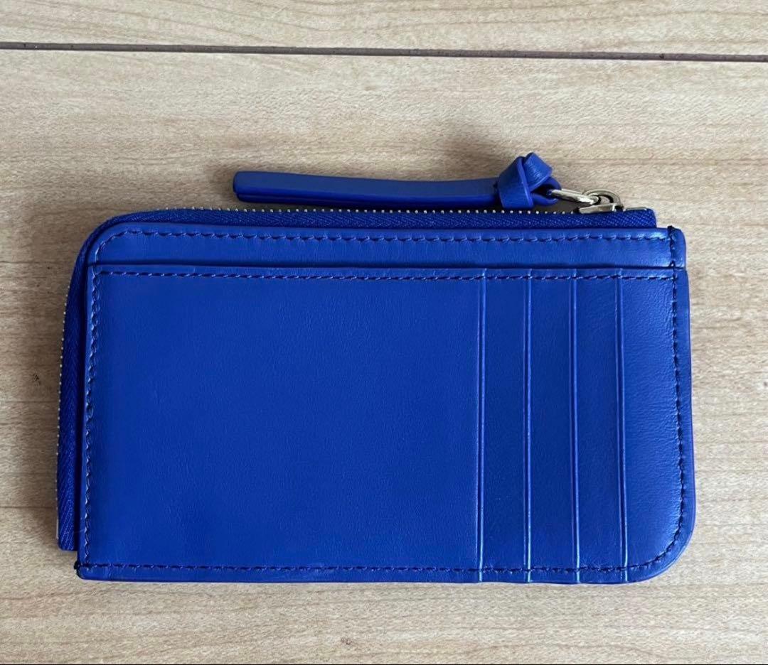 ほぼ新品　Chloe フラグメントケース小銭入れ ブルー レザー ロゴ