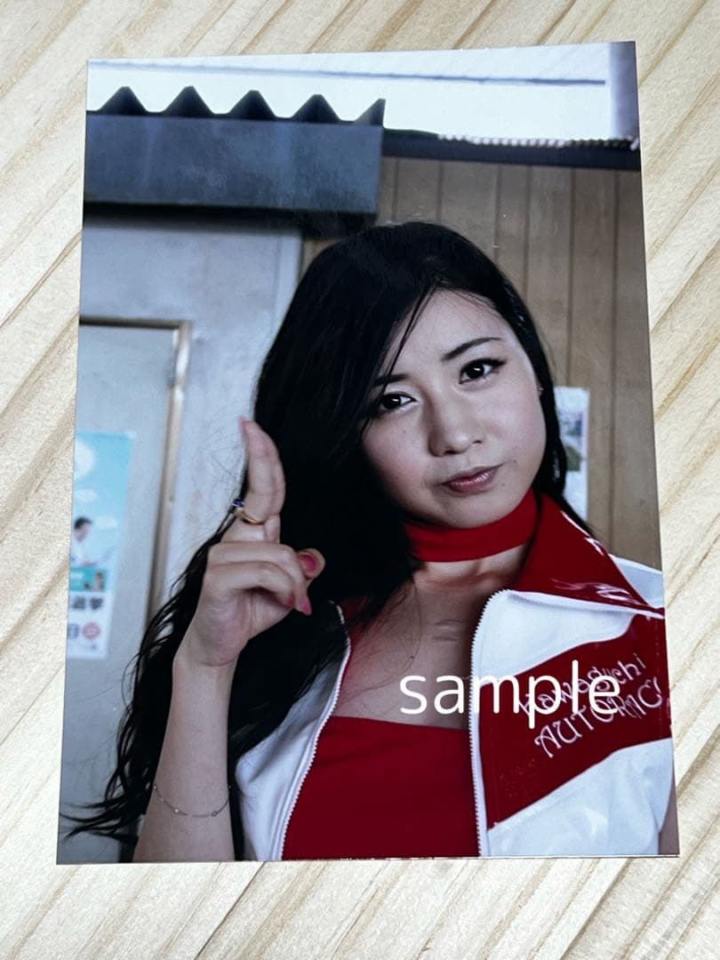 湯川舞さん　2013年　川口オートレース場　イベント生写真