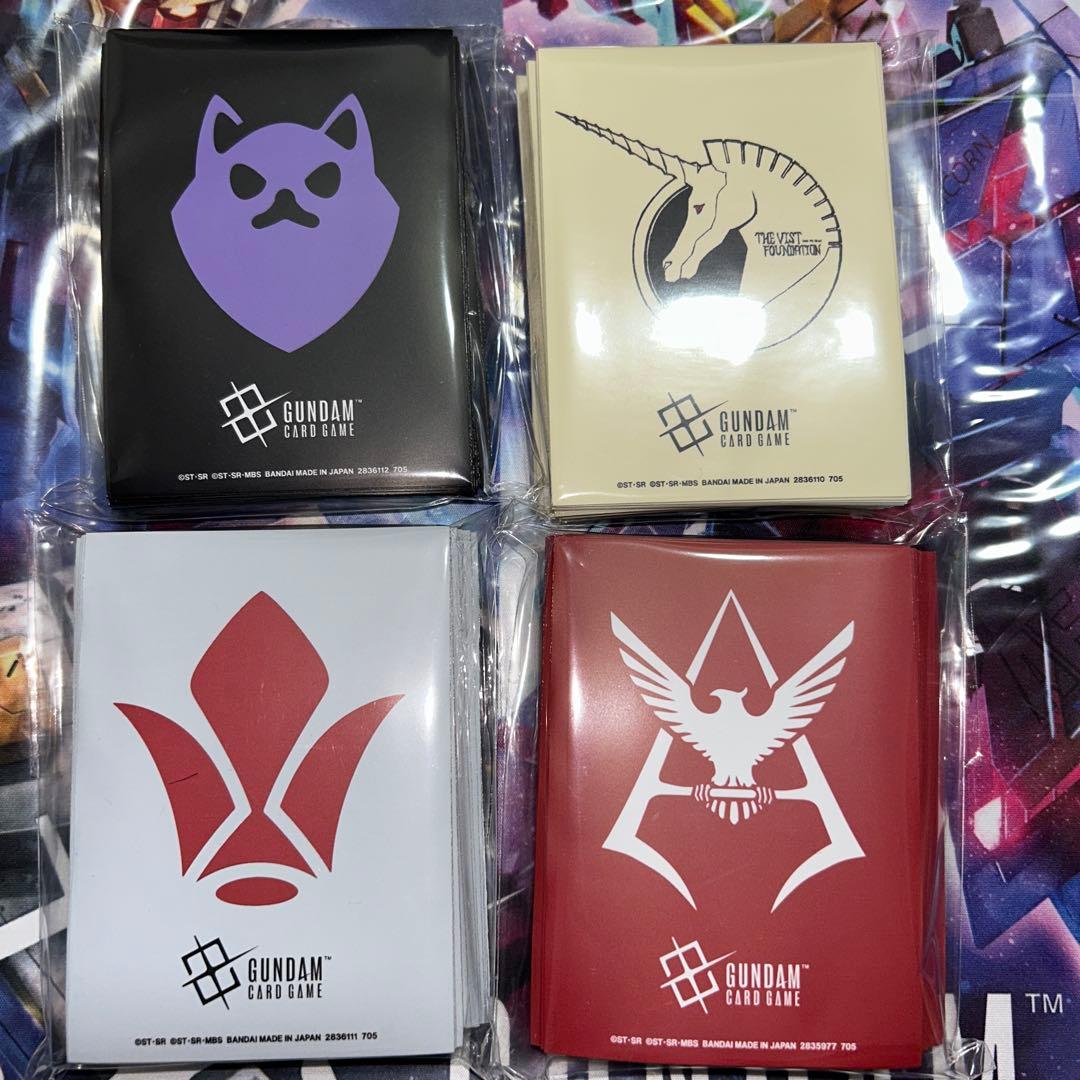 ガンダムカードゲーム スリーブ シャア ビスト財団 ポメラニアンズ 鉄華団