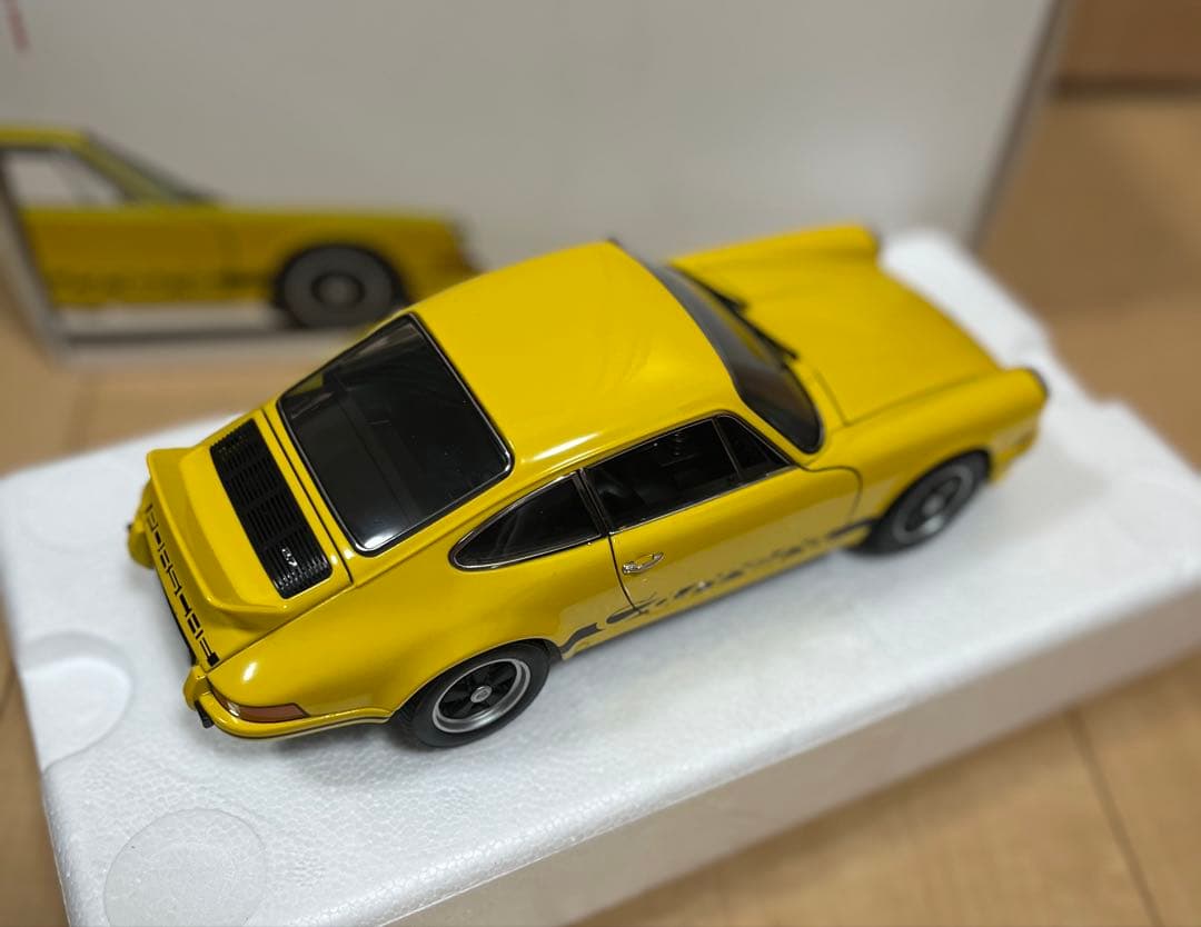 ポルシェミュージアム特注 1/18 911 カレラ RS 1964 イエロー