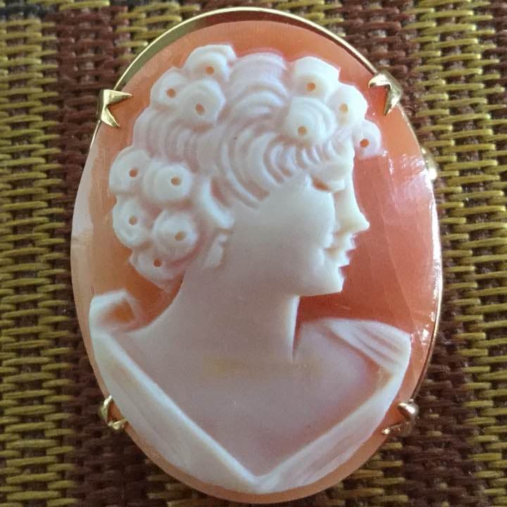 作家サイン有り！シェルカメオ 男性彫刻ペンダントヘッド 兼ブローチ