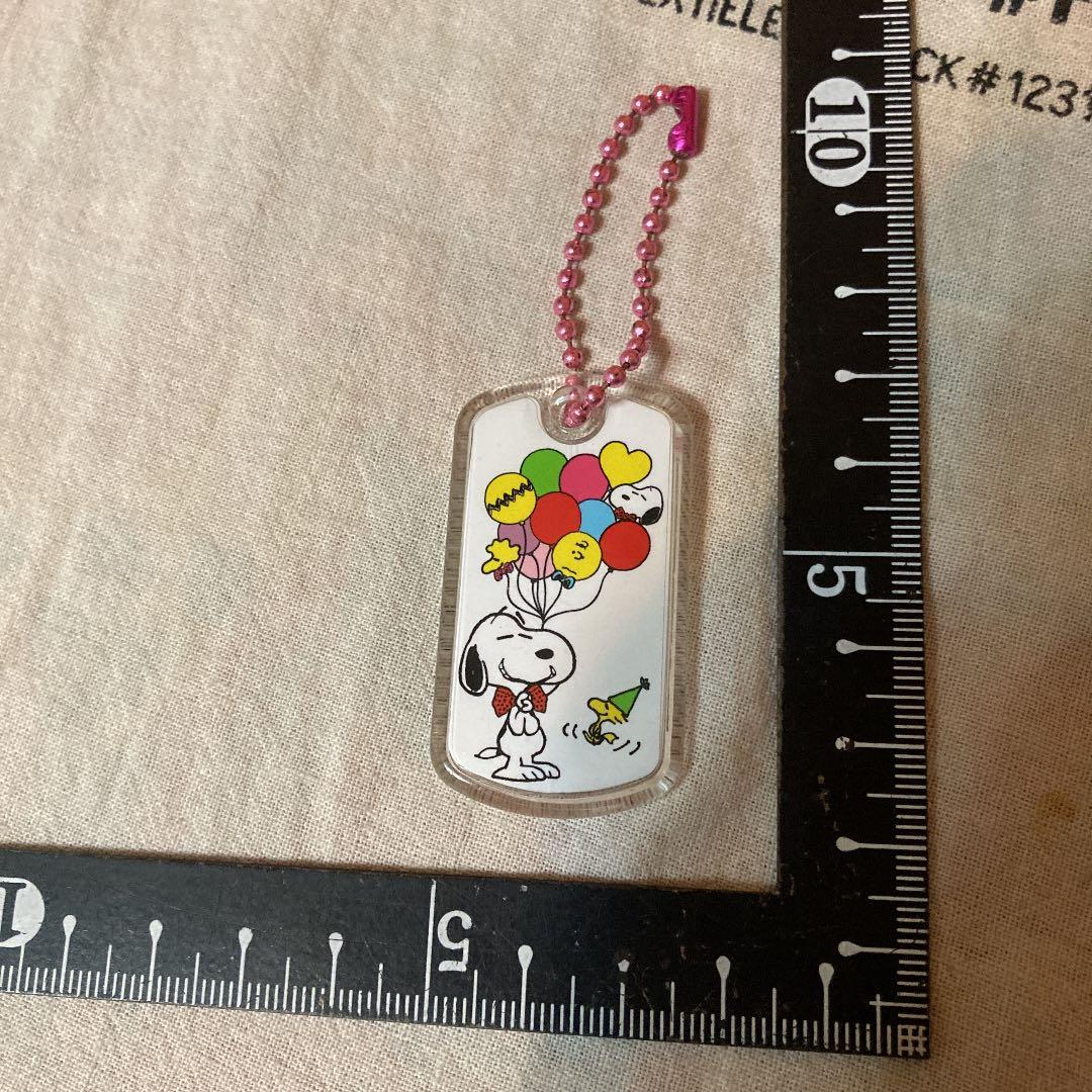ピーナッツ　 スヌーピー　65周年　アクリルキーホルダー