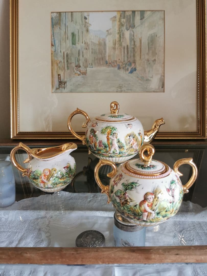 アンティークイタリア カポディモンティ 子供と天使と鳥 収穫 ラージ