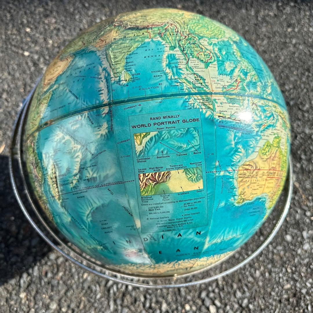 地球儀 ランドマクナリー